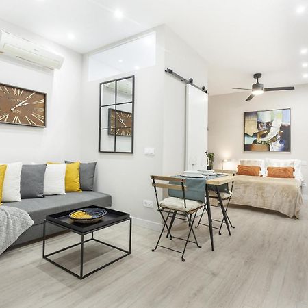 Apartamento Bernabeu Comfort En Madryt Zewnętrze zdjęcie